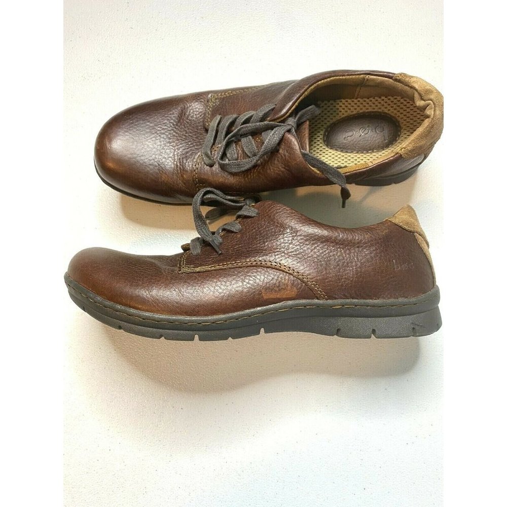 BOC brown leather loafer size 9M